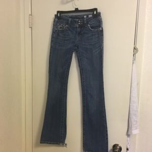 Miss Me low Rise Bootcut Medium blue Nice Size 27